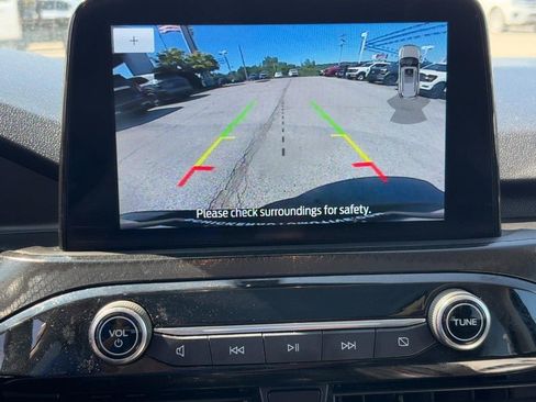 Used 2022 Ford Escape SEL w/ SEL Stealth AWD Package image 21