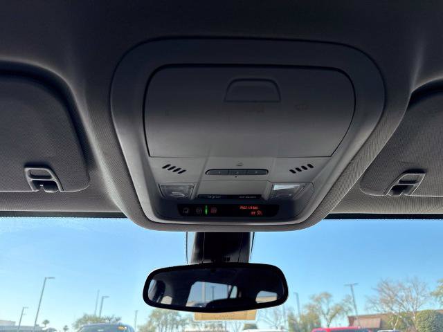 Used 2022 GMC Acadia AT4 w/ Preferred Package AWD/4WD image 9