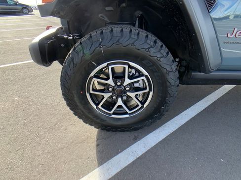 New 2026 Jeep Wrangler Rubicon AWD/4WD image 28