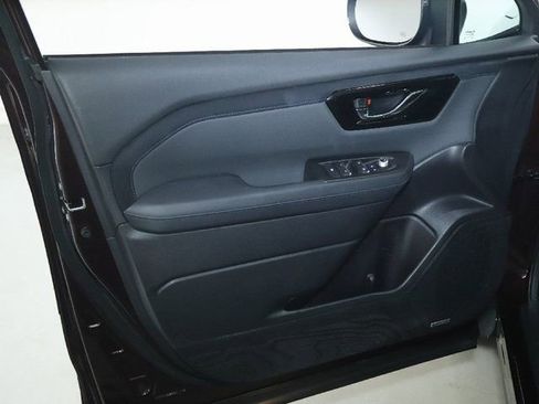 Used 2026 Subaru Forester Limited AWD/4WD image 16