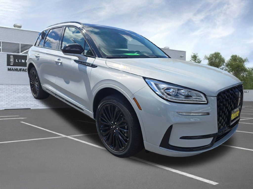 New 2025 Lincoln Corsair Grand Touring w/ Jet Appearance Package AWD/4WD image 7