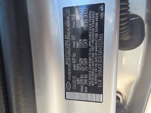 Used 2024 Hyundai Tucson Limited image 34