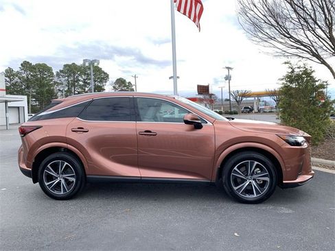 Used 2024 Lexus RX 350h image 9