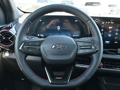 Used 2026 Chevrolet Equinox RS w/ Convenience Package III image 18