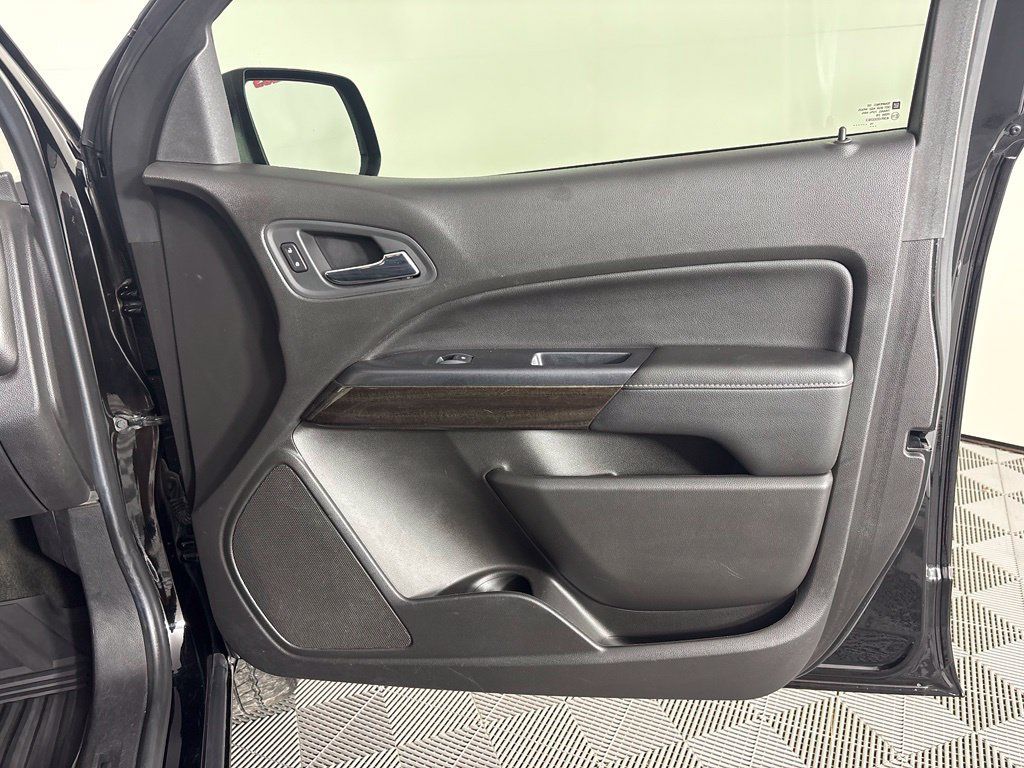 Used 2016 GMC Canyon SLT AWD/4WD image 34