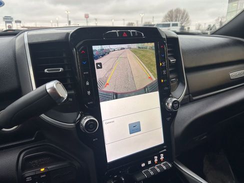 Used 2022 RAM 2500 Big Horn w/ Level C Equiment Group image 23