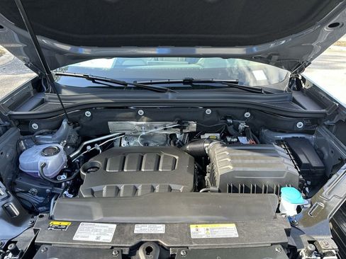 New 2026 Volkswagen Atlas SE image 28