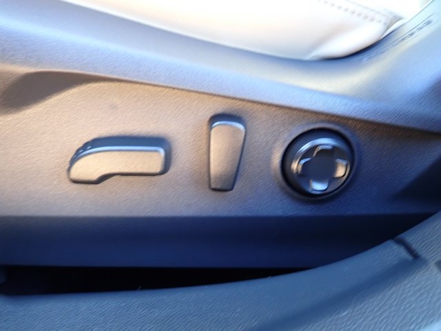 Certified 2025 Subaru Legacy Limited AWD/4WD image 12