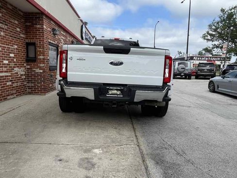 Used 2024 Ford F350 XLT AWD/4WD image 5
