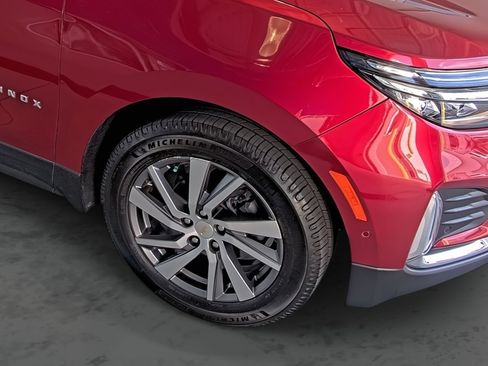Certified 2022 Chevrolet Equinox Premier FWD image 16