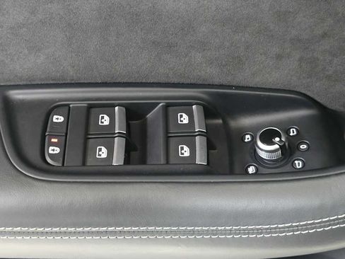 Used 2022 Audi SQ7 Prestige w/ Prestige Package AWD/4WD image 24
