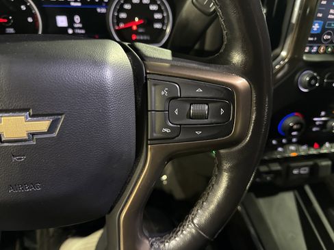 Used 2022 Chevrolet Silverado 1500 High Country w/ Safety Package II image 25