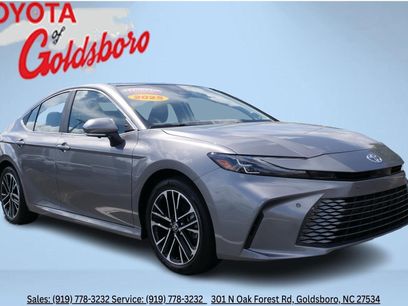 Used 2025 Toyota Camry XLE