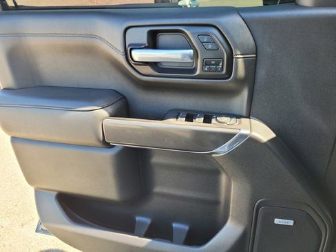 Used 2021 GMC Sierra 1500 AT4 w/ Technology Package AWD/4WD image 39