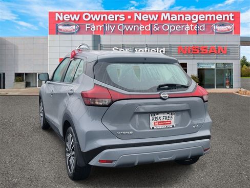 Certified 2023 Nissan Kicks SV image 5
