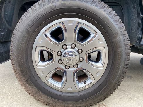 Used 2018 RAM 2500 Big Horn AWD/4WD image 11