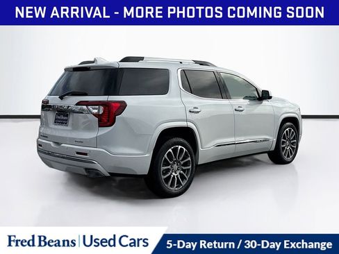 Used 2023 GMC Acadia Denali w/ Denali Ultimate Package image 8