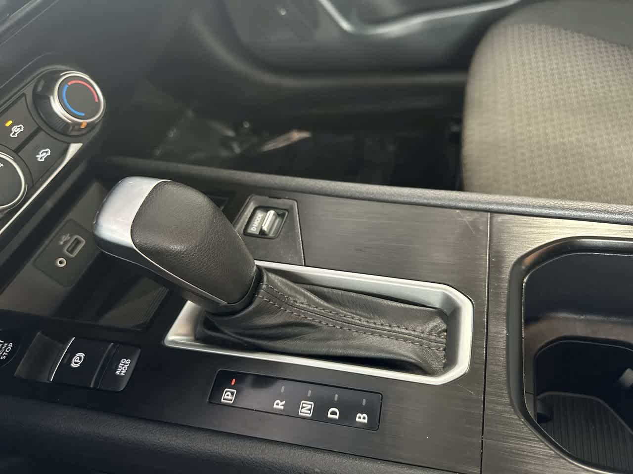 Used 2025 Nissan Kicks S FWD image 21