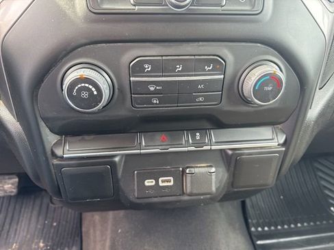 Used 2023 Chevrolet Silverado 2500 Custom w/ Infotainment Package image 11