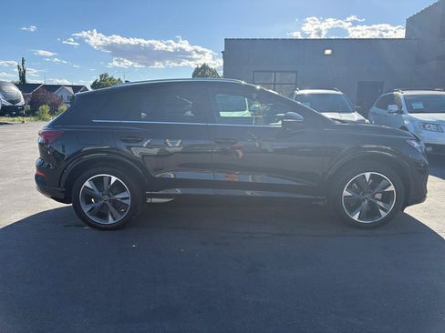 Used 2022 Audi Q4 e-tron Premium Plus w/ Premium Plus AWD/4WD image 4