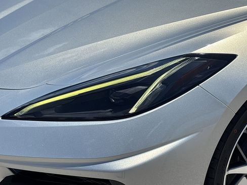 Used 2022 Chevrolet Corvette Stingray Coupe w/ 1LT RWD image 6