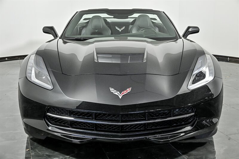 Used 2014 Chevrolet Corvette Stingray Convertible w/ 3LT Preferred Equipment Group RWD image 4
