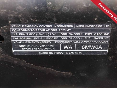 Used 2025 Nissan Sentra SR w/ Midnight Edition FWD image 21