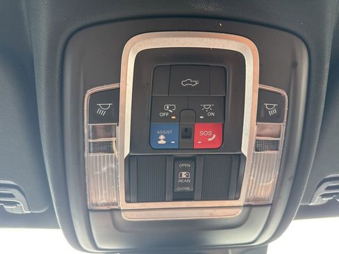 Used 2022 RAM 1500 Limited w/ Bed Utility Group image 24