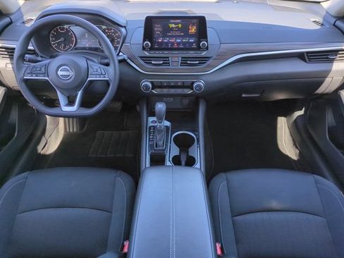 Certified 2024 Nissan Altima 2.5 SV FWD image 15