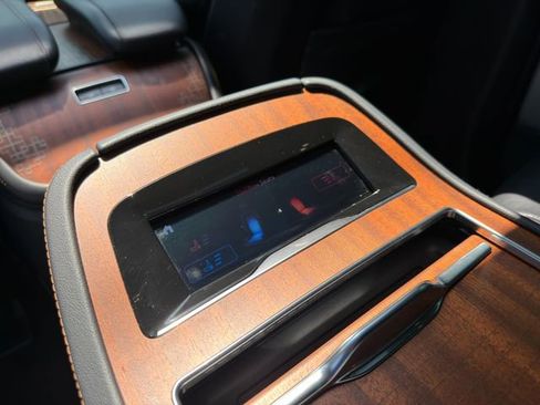 Used 2025 Lincoln Navigator L Black Label AWD/4WD image 25