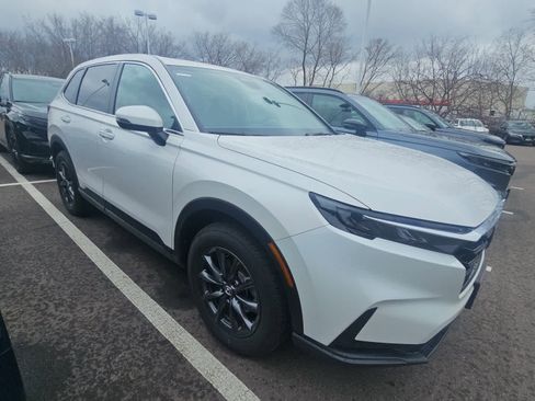 Used 2026 Honda CR-V EX-L image 2