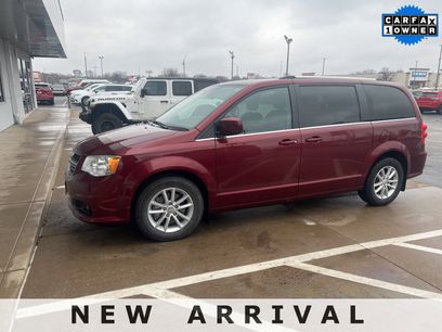 Used 2020 Dodge Grand Caravan SXT w/ Driver Convenience Group
