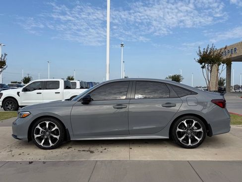 Used 2025 Honda Civic Sport image 8