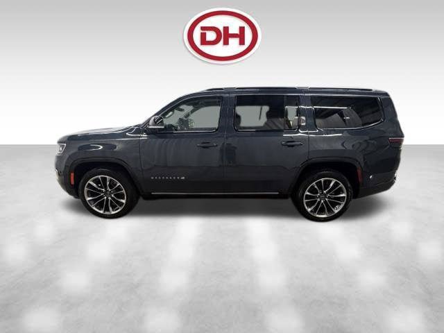 Used 2024 Jeep Wagoneer Series III w/ Premium Group I AWD/4WD image 8