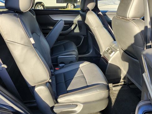 Used 2024 MAZDA CX-90 Plug-In Hybrid w/ Preferred image 13