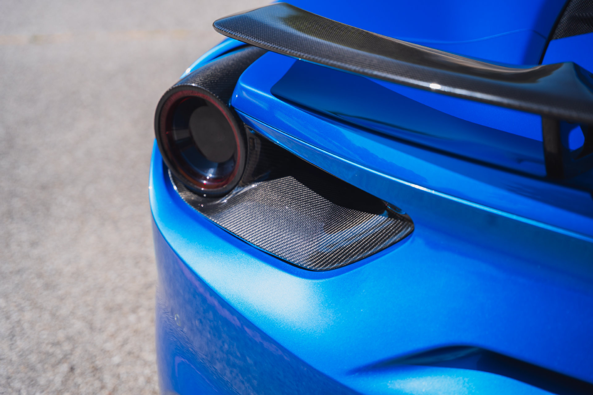 Used 2017 Ferrari 488 Spider RWD image 22