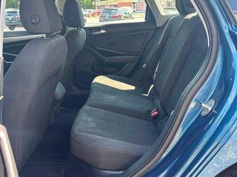 Used 2021 Volkswagen Jetta SE FWD image 24