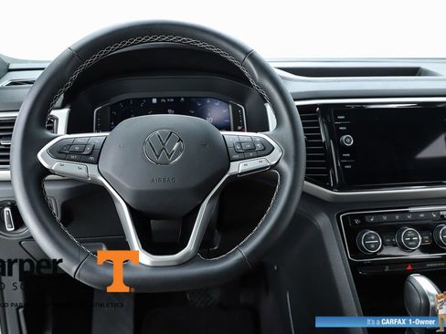 Used 2023 Volkswagen Atlas Cross Sport SEL AWD/4WD image 20