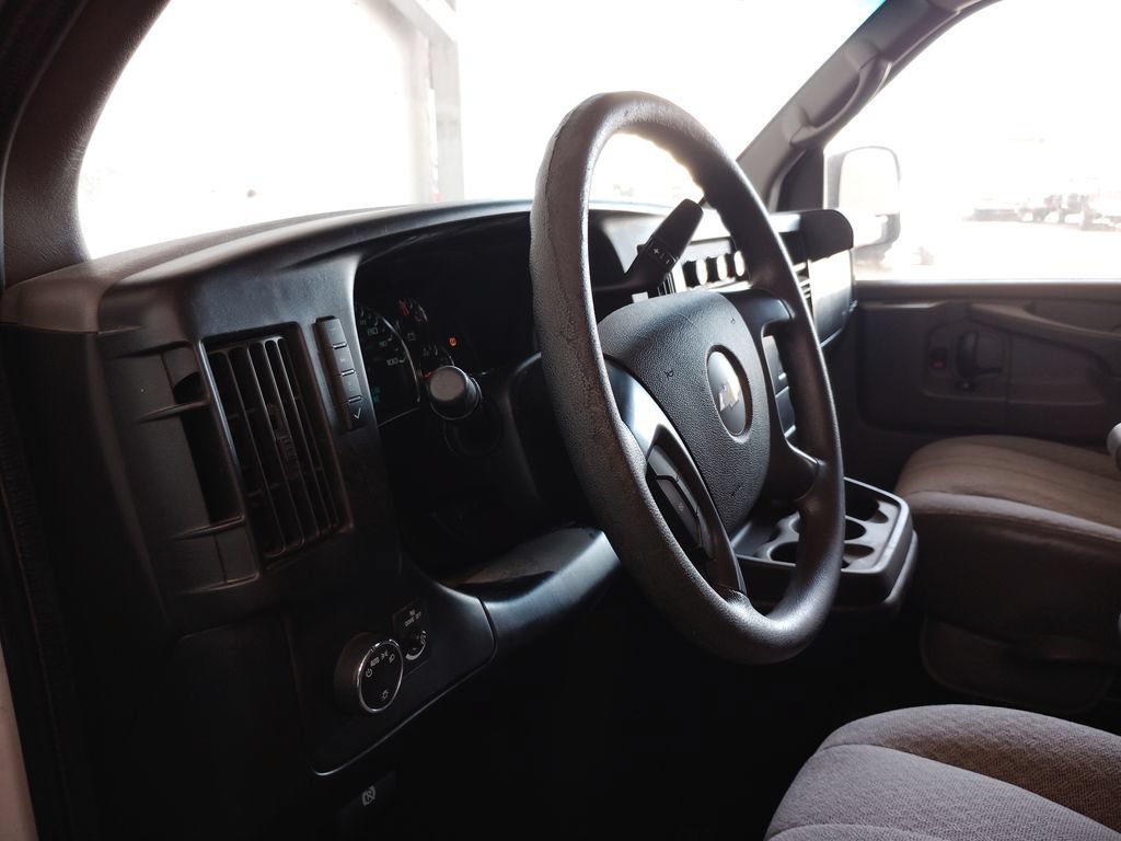 Used 2013 Chevrolet Express 3500 LT w/ LT Preferred Equipment Group RWD image 20