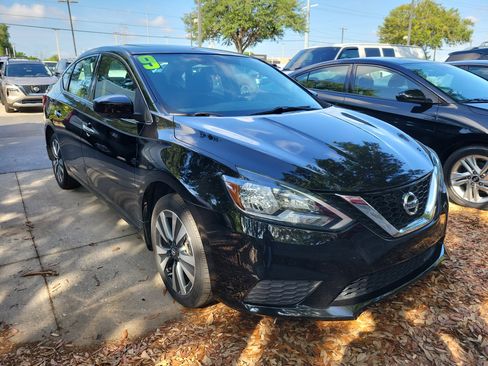Used 2019 Nissan Sentra SV w/ Special Edition Package FWD image 1
