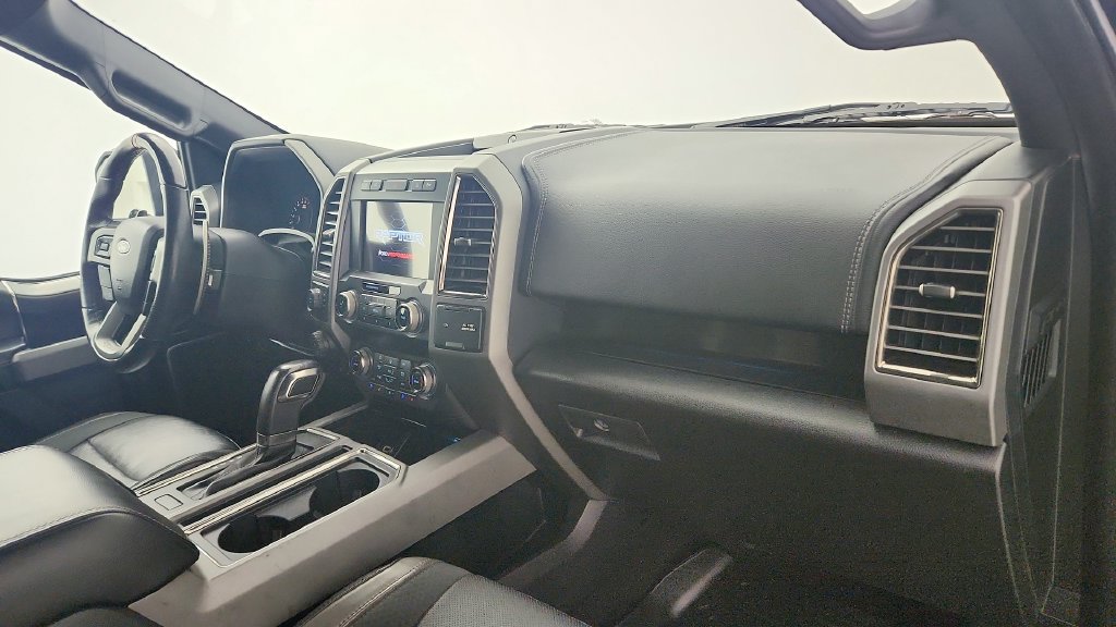 Used 2019 Ford F150 Raptor w/ Equipment Group 802A Luxury AWD/4WD image 28
