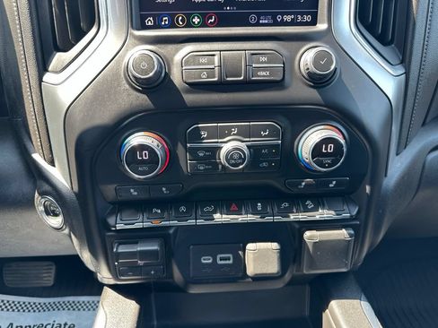 Used 2020 Chevrolet Silverado 1500 RST AWD/4WD image 22