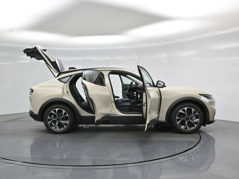 New 2026 Ford Mustang Mach-E Select RWD image 4