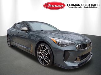 Used 2022 Kia Stinger GT2 video 1