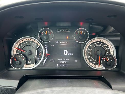 Used 2014 RAM 1500 Laramie w/ Convenience Group AWD/4WD image 14