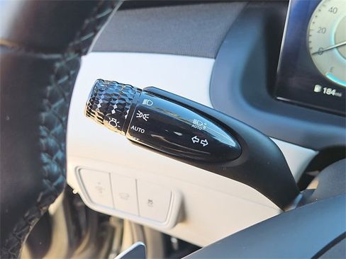 Used 2023 Hyundai Tucson Limited image 24