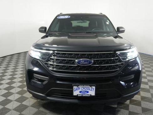 Used 2020 Ford Explorer XLT AWD/4WD image 8