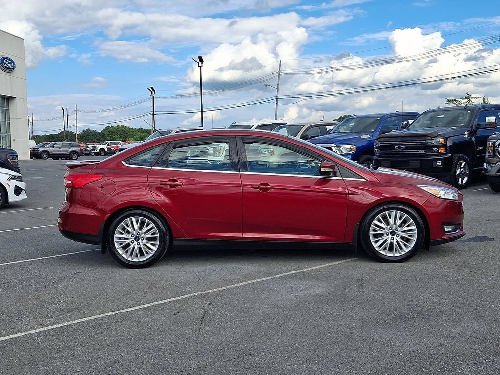 Used 2016 Ford Focus Titanium w/ Exterior Protection Package FWD image 7