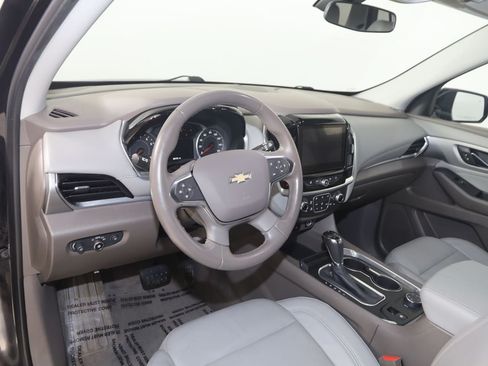 Used 2019 Chevrolet Traverse LT w/ LPO, Floor Liner Package AWD/4WD image 25