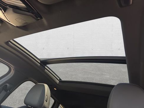 Used 2025 BMW X4 xDrive30i w/ Premium Package AWD/4WD image 30